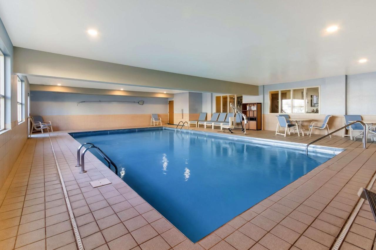 Best Western Empire Towers Sioux Falls Bagian luar foto