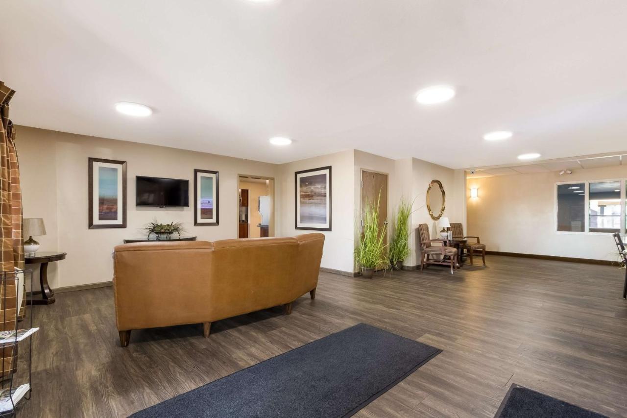 Best Western Empire Towers Sioux Falls Bagian luar foto