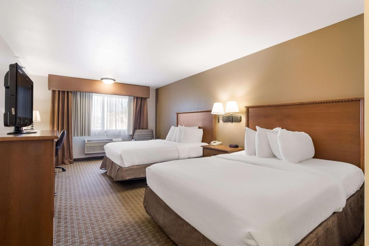 Best Western Empire Towers Sioux Falls Bagian luar foto