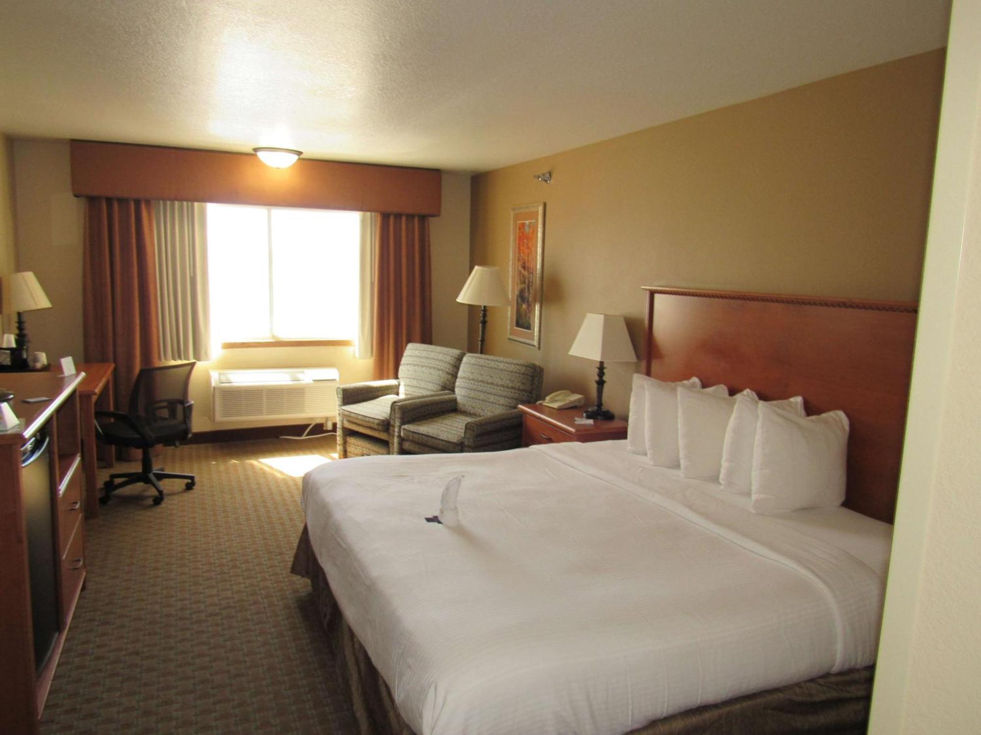 Best Western Empire Towers Sioux Falls Bagian luar foto